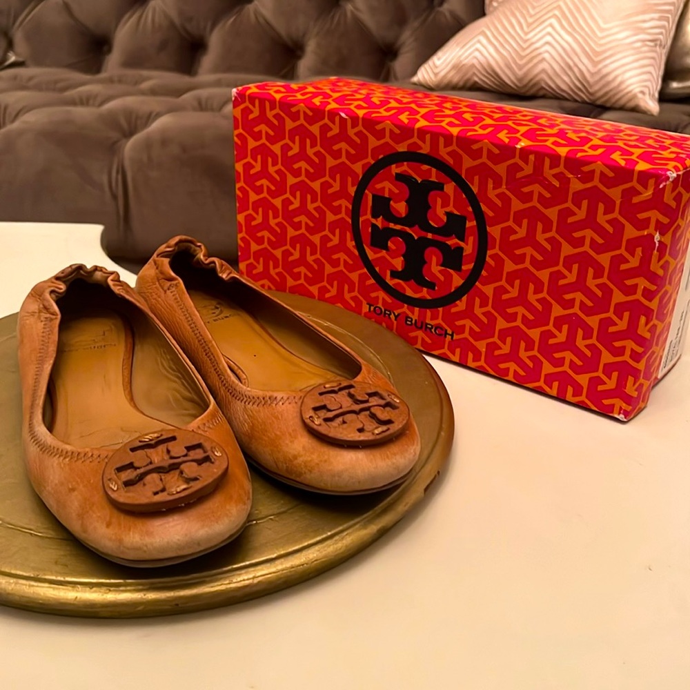 Tory Burch Ballet flats in royal tan size 7.5